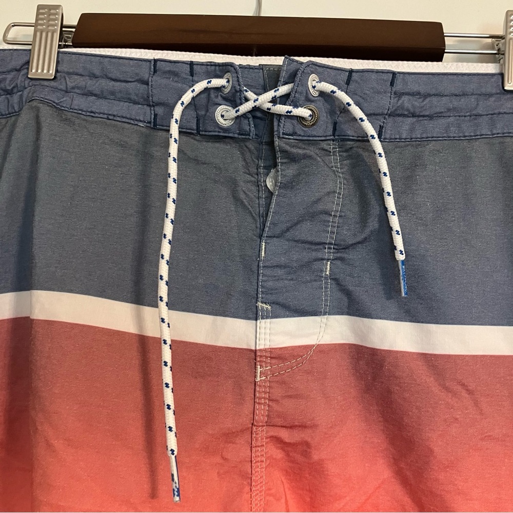 Billabong‎ Board Shorts striped pattern blue, red, and white Men's Sz 44 - Picture 3 of 9